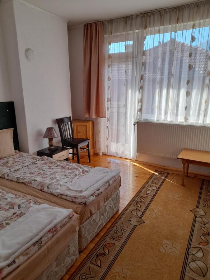 Yana Guest House Dobrinishte Luaran gambar