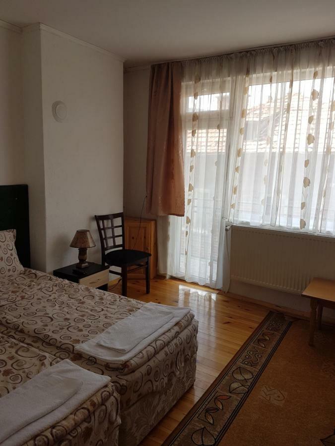 Yana Guest House Dobrinishte Luaran gambar